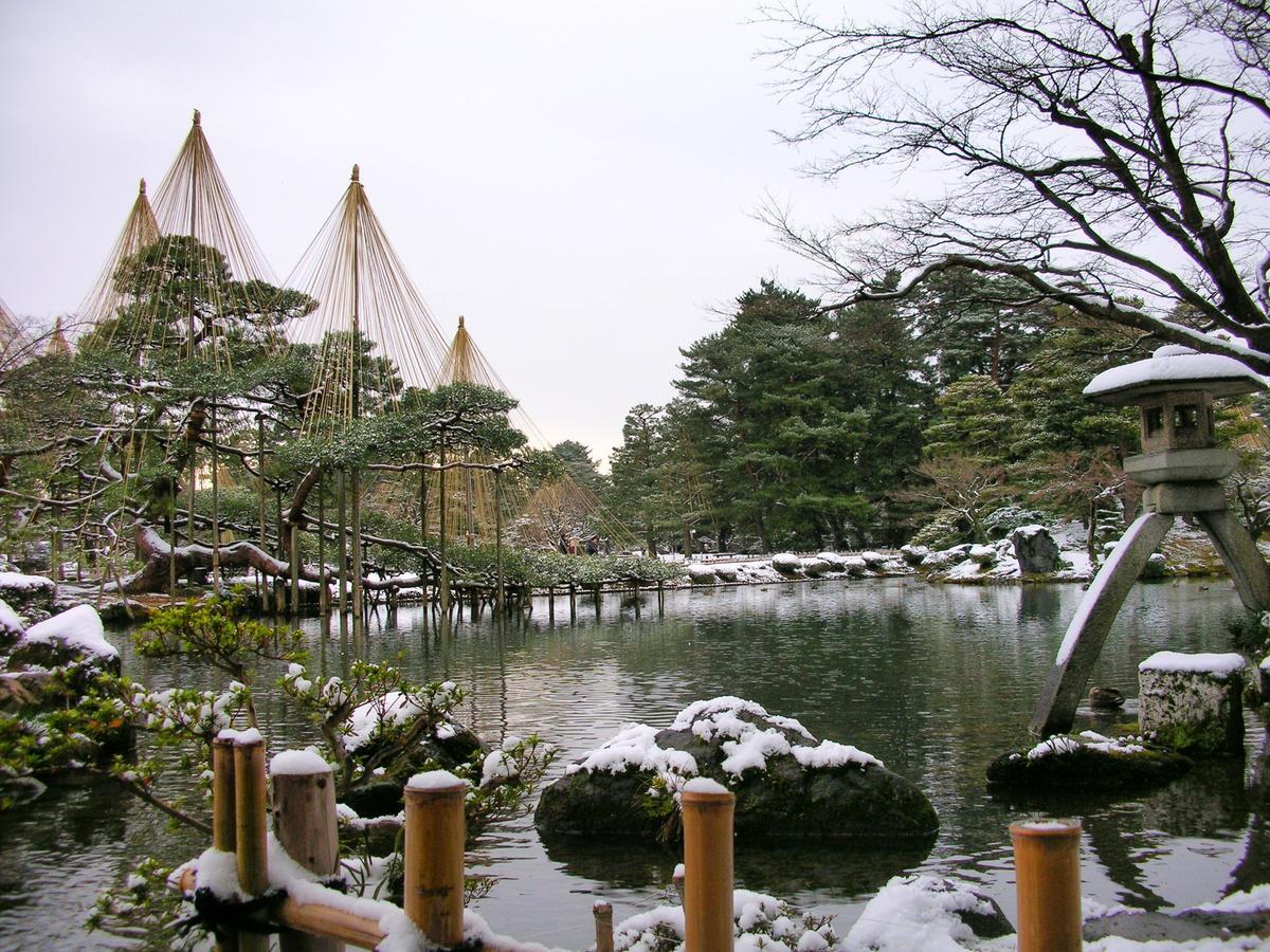 Hotel Econo Kanazawa Asper Exteriör bild